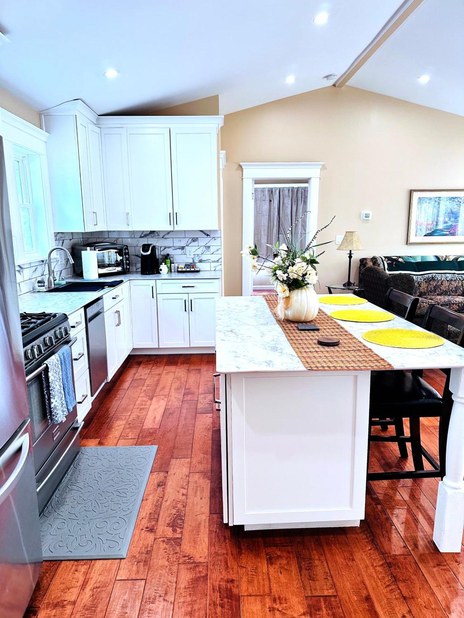 Delightful Dwelling Apartment Buffalo Exterior foto